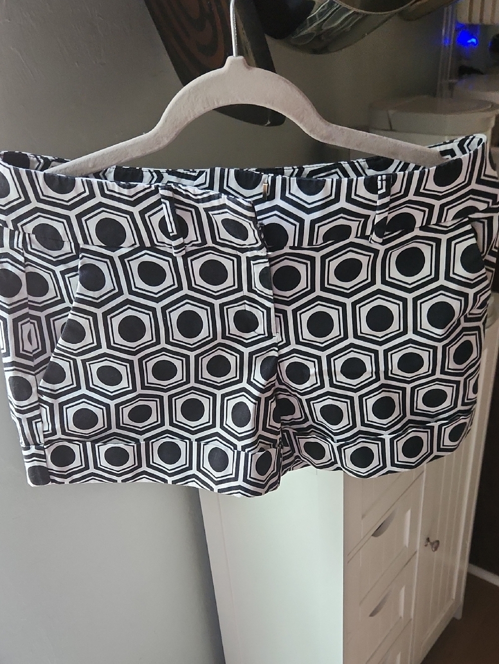 New York & Company Black and White Geometric Jean Shorts